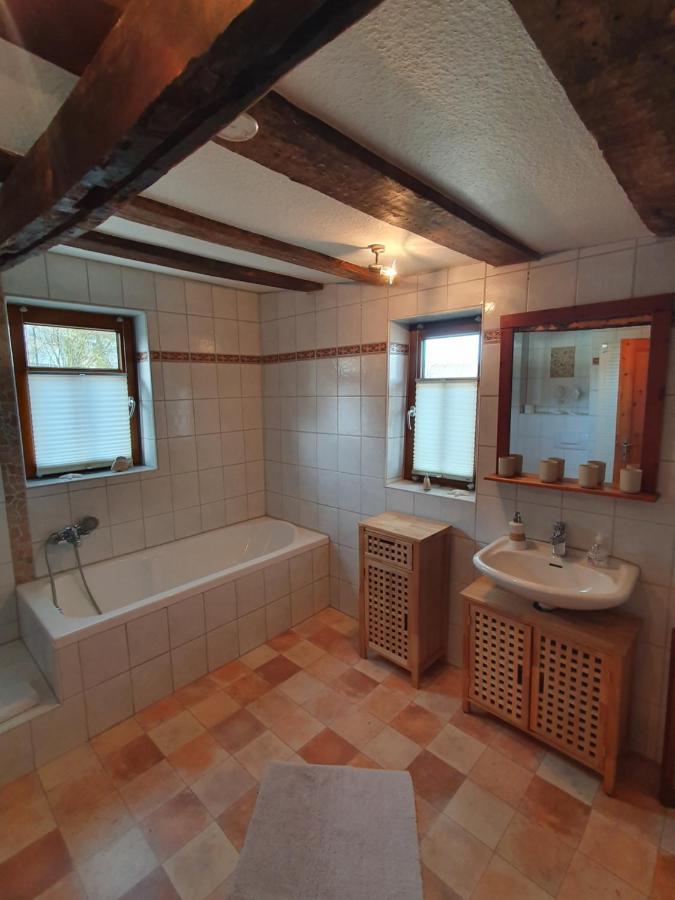 Ferienhaus Schmitt Beltheim Eksteriør bilde